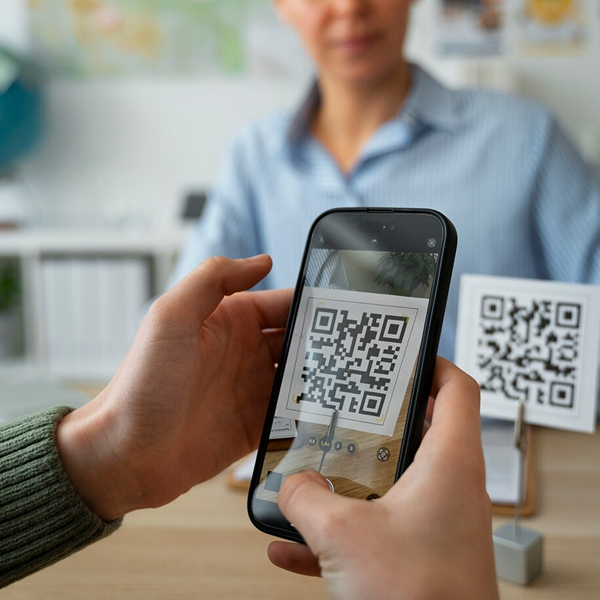 Businesses & Marketers Random QR Code Generator